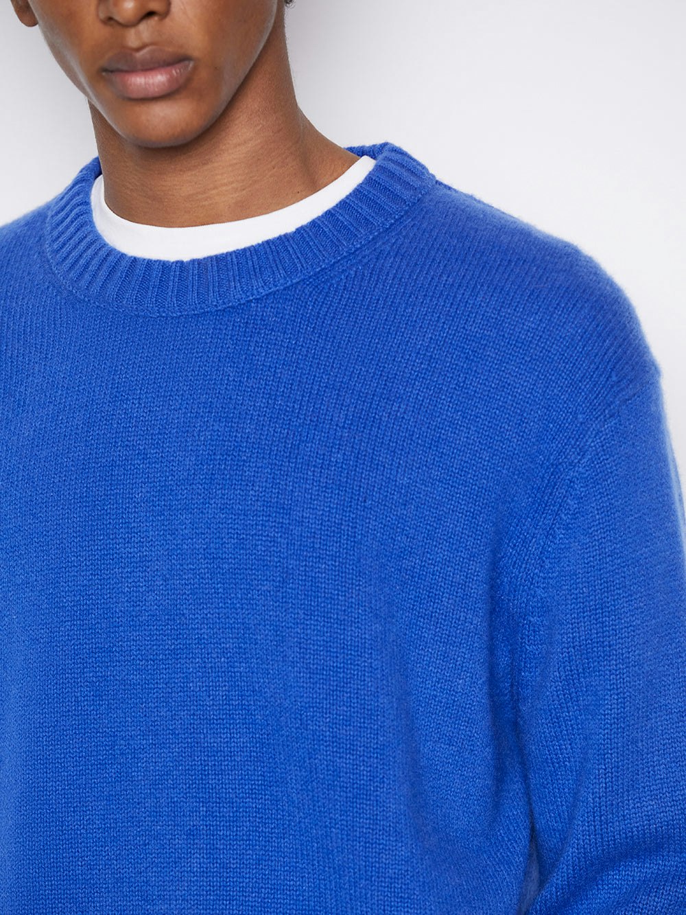 sweater detail view alt:size alt:fit1